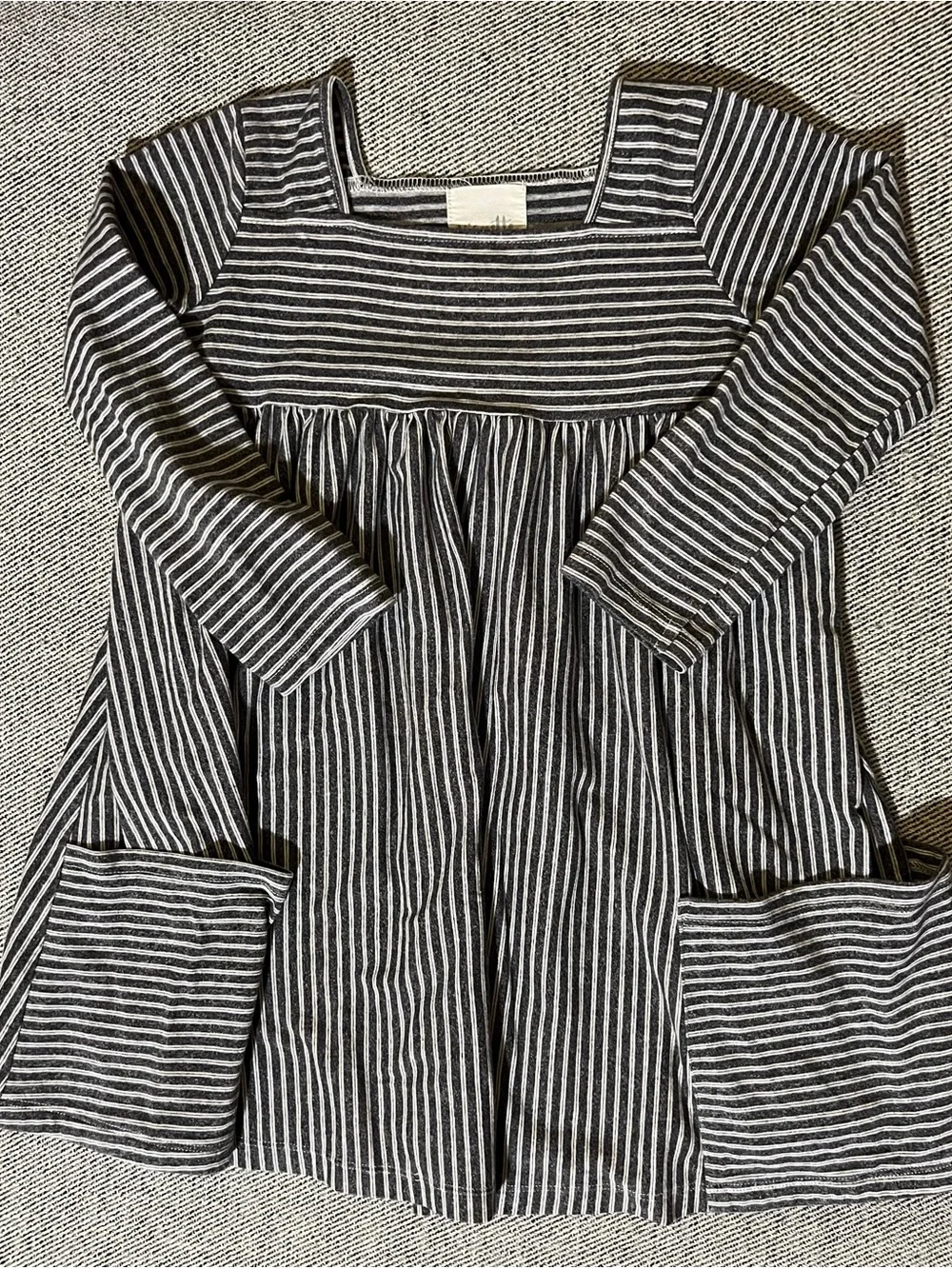 Vignette Striped Long-Sleeve Dress